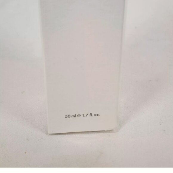 MONAT SUN VEIL SUNSCREEN DAILY MINERAL HIGH PROTECTION BROAD SPECTRUM SPF 30 NEW - Picture 4 of 9